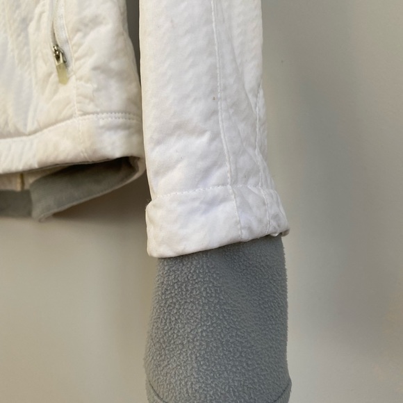 Nike Storm soft shell jacket - Picture 3 of 6